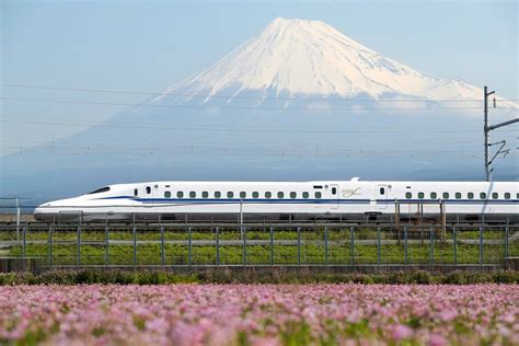 郡山 大宮 新幹線 - 時空を超えた鉄道の物語