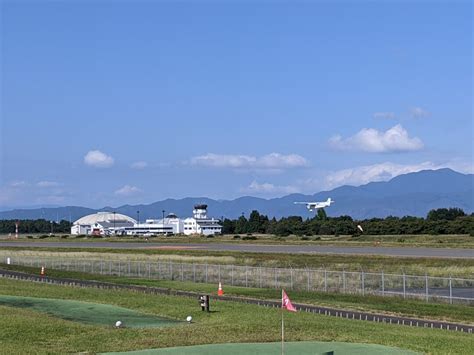 松本空港 神戸空港、空の玄関口としての役割と地域活性化